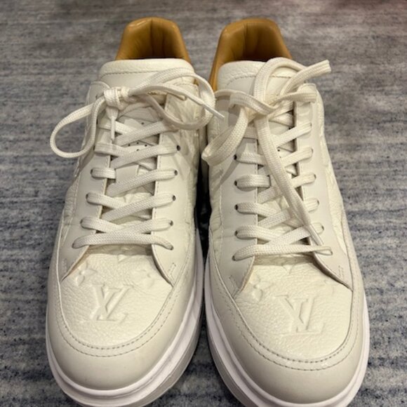 Louis Vuitton Sneakers - Picture 3 of 10